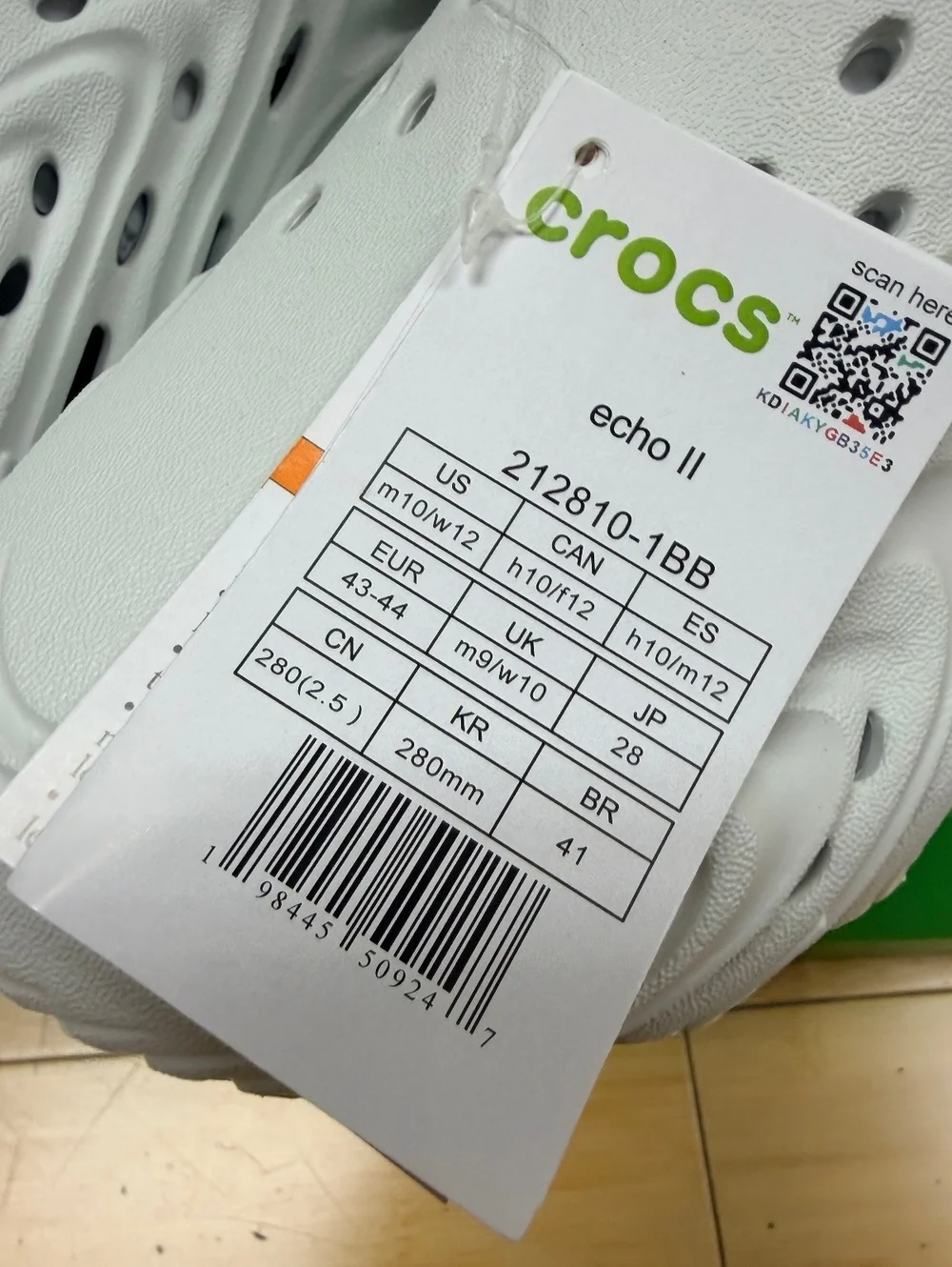 CROCS these classic